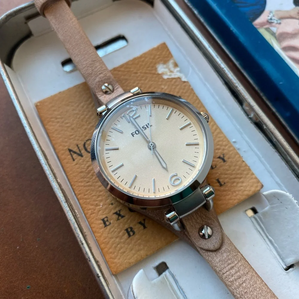 FOSSIL ES-2830 WATCH - Picture 3 of 6